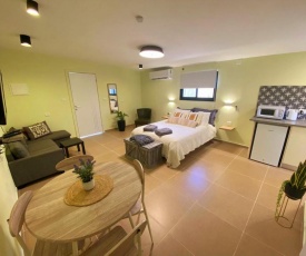 בקתת וולקנו בגולן Volcano cabin Golan-heights