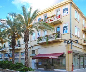1926 Designed ApartHotel