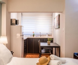 Avital Hotel