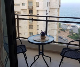2 BDR Nitza appartment with balkony