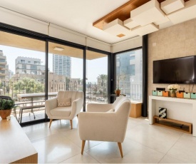 2 Bedroom Beachfront Banana Beach