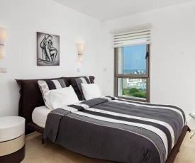 Beach Front Dream Penthouse - pool & gym & parking