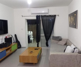 Beautiful 2 Bedroom Garden Apartment