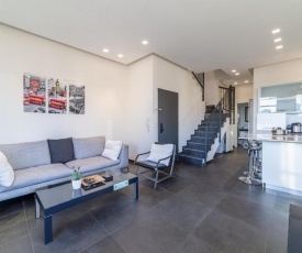 Beautiful Penthouse 5* next to Rothschild Blvd
