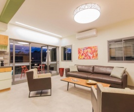 Ben Gurion Apartment