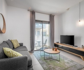 Ben Gurion Area - Modern 2 BDR with balcony