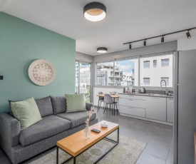 Bougrashov by the beach 1 BDR & balcony