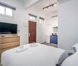 Bugrashov area - Suite FIVE