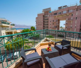 C Class Apartment
