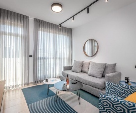 Charming 1 BDR with balcon close to Hilton beach