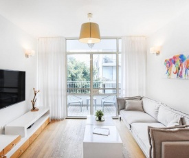 Clear 3BR near Bograshov by HolyGuest