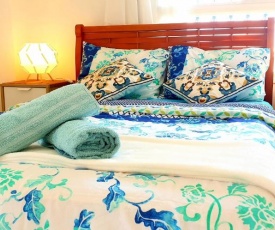 Cozy & comfy room =)